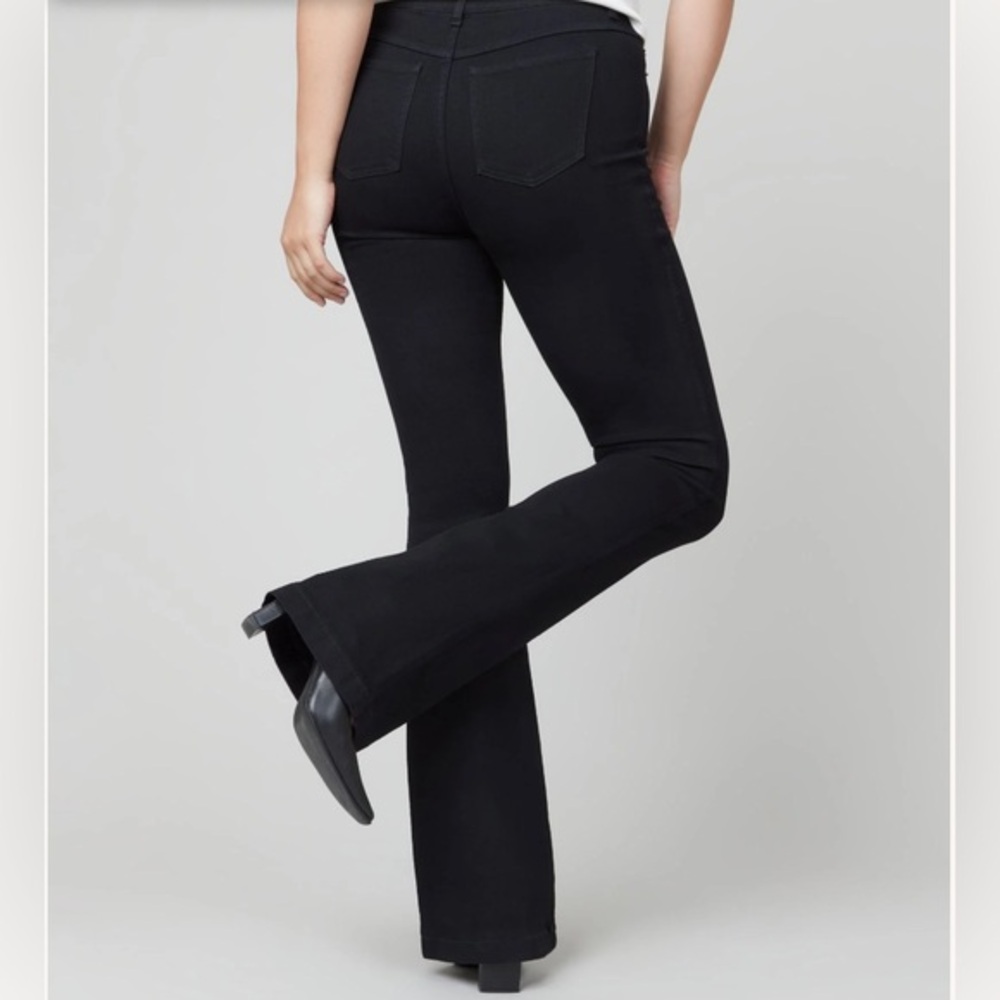 Spanx Flare Jeans Clean Black Size M Shaping Denim High Waisted Stretch